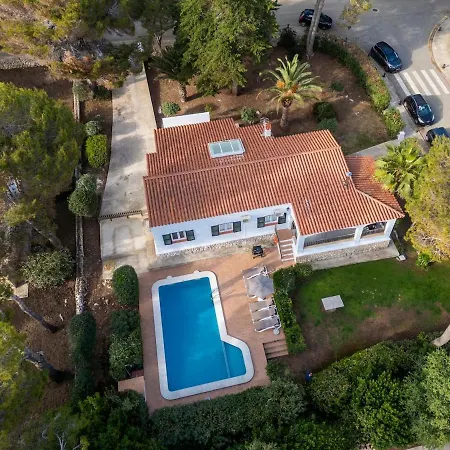 E13 Villa *